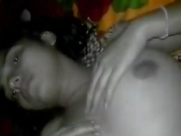 Hot Indian Chick Gets Fucked